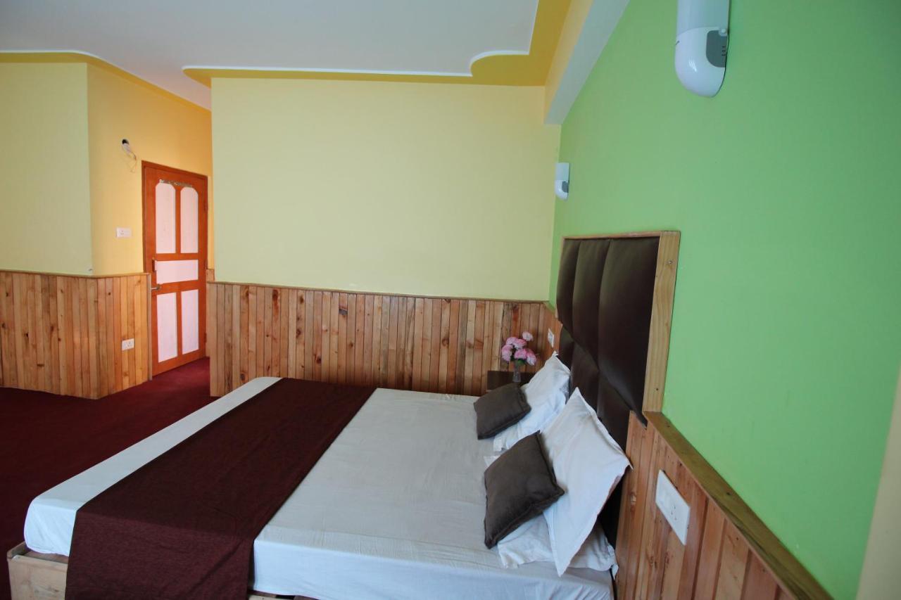 Delight Royal Lachen Ngoại thất bức ảnh