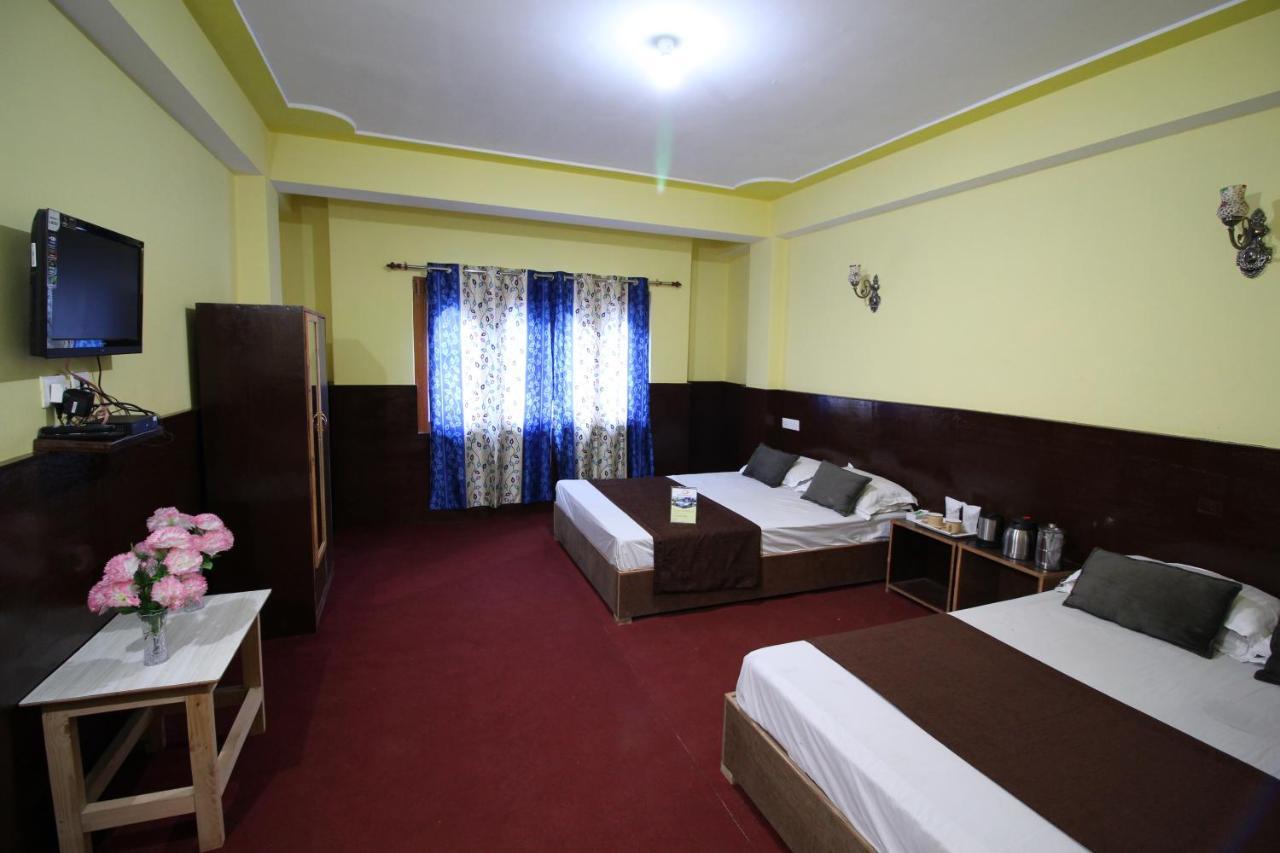 Delight Royal Lachen Ngoại thất bức ảnh