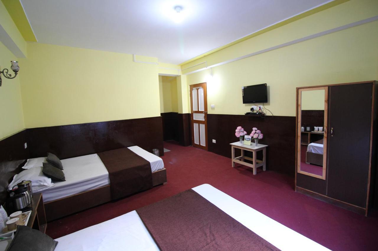 Delight Royal Lachen Ngoại thất bức ảnh
