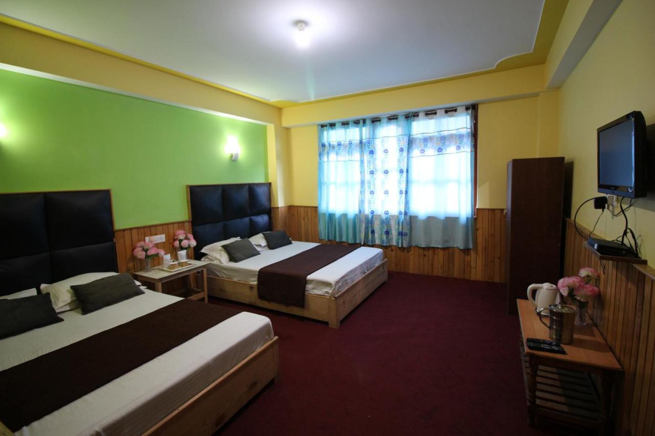 Delight Royal Lachen Ngoại thất bức ảnh